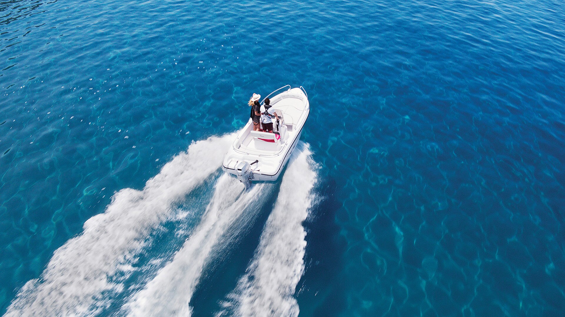 Honda BF25 Outboard Engine | Honda Marine Canada